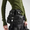 Τσάντα ώμου από Re-Nylon και δέρμα Τσάντα ώμου από Re-Nylon και δέρμα