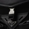 Τσάντα ώμου από Re-Nylon και δέρμα Τσάντα ώμου από Re-Nylon και δέρμα