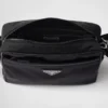 Τσάντα ώμου από Re-Nylon και δέρμα Saffiano Τσάντα ώμου από Re-Nylon και δέρμα Saffiano