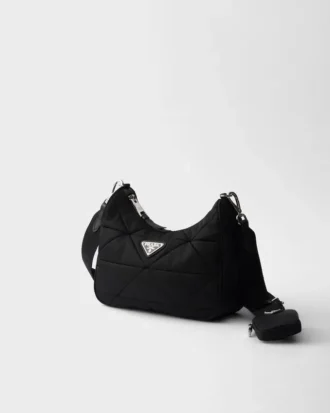 Τσάντα ώμου με επένδυση από Re-Nylon