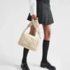 Τσάντα ώμου με επένδυση από Re-Nylon Τσάντα ώμου με επένδυση από Re-Nylon