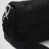 Τσάντα ώμου με επένδυση από Re-Nylon Τσάντα ώμου με επένδυση από Re-Nylon