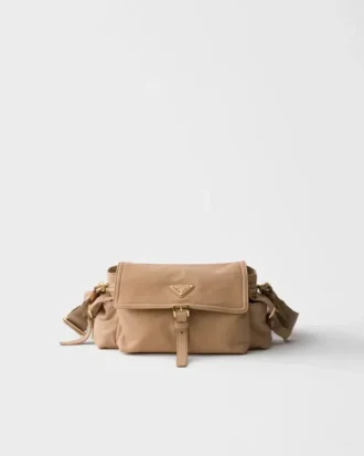 Τσάντα ώμου Prada Explore Medium από δέρμα Nappa με πτερύγιο