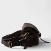 Τσάντα ώμου Prada Explore Medium από δέρμα Nappa με πτερύγιο Τσάντα ώμου Prada Explore Medium από δέρμα Nappa με πτερύγιο