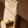 Τσάντα ώμου Prada Soft Medium από σουέτ Τσάντα ώμου Prada Soft Medium από σουέτ