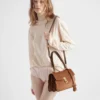 Τσάντα ώμου Prada Soft Medium από σουέτ Τσάντα ώμου Prada Soft Medium από σουέτ