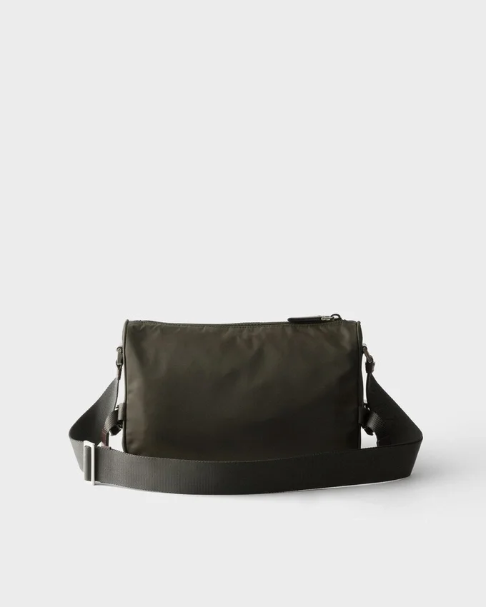 Τσάντα ώμου Prada Speedrock από Re-Nylon και δέρμα Τσάντα ώμου Prada Speedrock από Re-Nylon και δέρμα
