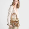 Τσάντα Prada Bonnie Medium από λινό και δέρμα Τσάντα Prada Bonnie Medium από λινό και δέρμα