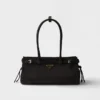 Τσάντα Prada Bonnie Medium από σουέτ Τσάντα Prada Bonnie Medium από σουέτ