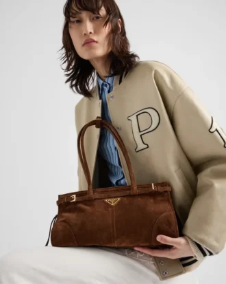Τσάντα Prada Bonnie Medium από σουέτ