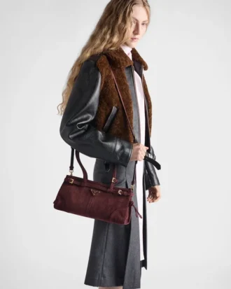 Τσάντα Prada Bonnie Medium από σουέτ