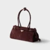 Τσάντα Prada Bonnie Medium από σουέτ Τσάντα Prada Bonnie Medium από σουέτ