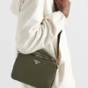 Τσάντα Prada Brique Medium από δέρμα Saffiano Τσάντα Prada Brique Medium από δέρμα Saffiano