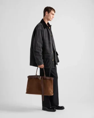 Τσάντα Prada Buckle από σουέτ με ζώνη