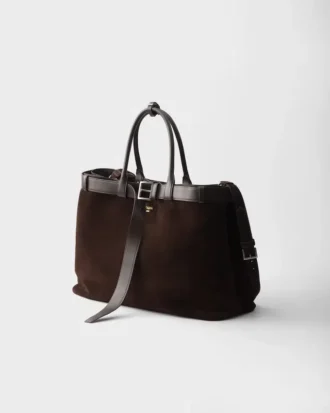 Τσάντα Prada Buckle από σουέτ με ζώνη