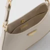 Τσάντα Prada Cleo από λουστρίνι Τσάντα Prada Cleo από λουστρίνι