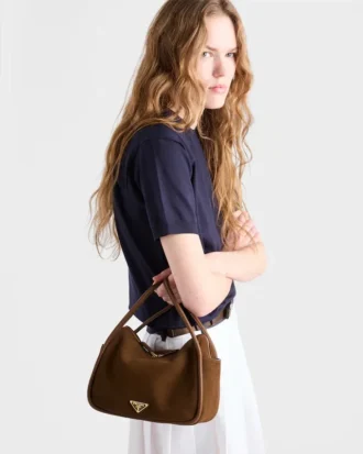 Τσάντα Prada Darling από σουέτ