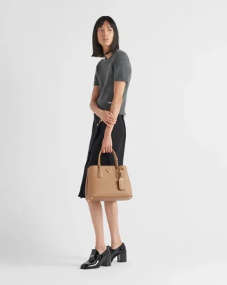 Τσάντα Prada Double Medium από δέρμα Saffiano