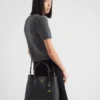 Τσάντα Prada Double Medium από δέρμα Saffiano Τσάντα Prada Double Medium από δέρμα Saffiano