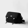 Τσάντα Prada Explore από Re-Nylon και δέρμα Τσάντα Prada Explore από Re-Nylon και δέρμα