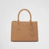Τσάντα Prada Galleria Medium από δέρμα Saffiano Τσάντα Prada Galleria Medium από δέρμα Saffiano