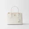 Τσάντα Prada Galleria Medium από δέρμα Saffiano Τσάντα Prada Galleria Medium από δέρμα Saffiano