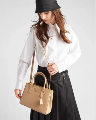 Τσάντα Prada Galleria Medium από δέρμα Saffiano