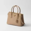 Τσάντα Prada Galleria Medium από δέρμα Saffiano Τσάντα Prada Galleria Medium από δέρμα Saffiano