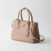 Τσάντα Prada Galleria Medium από δέρμα Saffiano Τσάντα Prada Galleria Medium από δέρμα Saffiano