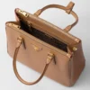 Τσάντα Prada Galleria Medium από δέρμα Saffiano Τσάντα Prada Galleria Medium από δέρμα Saffiano