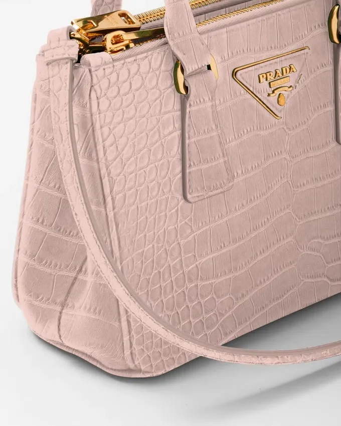 Τσάντα Prada Galleria Mini από δέρμα κροκοδείλου Τσάντα Prada Galleria Mini από δέρμα κροκοδείλου