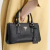 Τσάντα Prada Galleria Mini από δέρμα Saffiano Τσάντα Prada Galleria Mini από δέρμα Saffiano