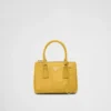 Τσάντα Prada Galleria Mini από δέρμα σαύρας Τσάντα Prada Galleria Mini από δέρμα σαύρας
