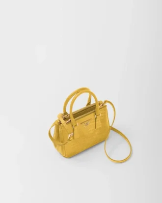 Τσάντα Prada Galleria Mini από δέρμα σαύρας