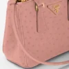 Τσάντα Prada Galleria Mini από δέρμα στρουθοκαμήλου Τσάντα Prada Galleria Mini από δέρμα στρουθοκαμήλου