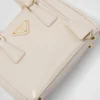 Τσάντα Prada Galleria Mini από λουστρίνι Τσάντα Prada Galleria Mini από λουστρίνι