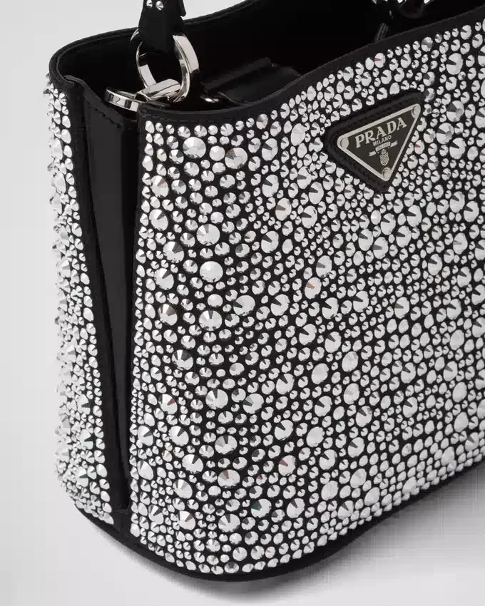 Τσάντα Prada Panier από σατέν με κρύσταλλα Τσάντα Prada Panier από σατέν με κρύσταλλα