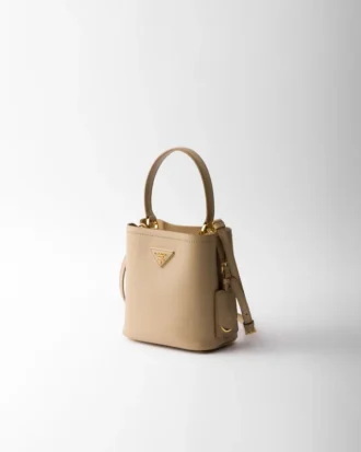 Τσάντα Prada Panier Mini από δέρμα Saffiano Τσάντα Prada Panier Mini από δέρμα Saffiano