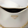 Τσάντα Prada Re-Edition 2005 από δέρμα Saffiano Τσάντα Prada Re-Edition 2005 από δέρμα Saffiano