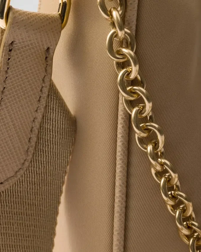 Τσάντα Prada Re-Edition 2005 Re-Nylon Τσάντα Prada Re-Edition 2005 Re-Nylon