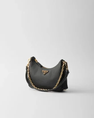 Τσάντα Prada Re-Edition Mini από δέρμα Saffiano Τσάντα Prada Re-Edition Mini από δέρμα Saffiano