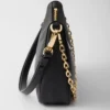 Τσάντα Prada Re-Edition Mini από δέρμα Saffiano Τσάντα Prada Re-Edition Mini από δέρμα Saffiano