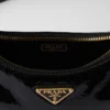 Τσάντα Prada Re-Edition Mini Naplak από λουστρίνι Τσάντα Prada Re-Edition Mini Naplak από λουστρίνι