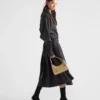 Τσάντα Prada Re-Edition Mini Satin με κρύσταλλα Τσάντα Prada Re-Edition Mini Satin με κρύσταλλα