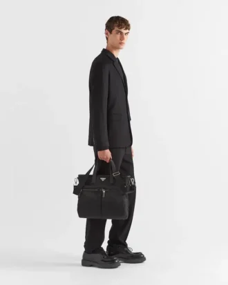 Τσάντα Tote από Re-Nylon και δέρμα Saffiano Τσάντα Tote από Re-Nylon και δέρμα Saffiano