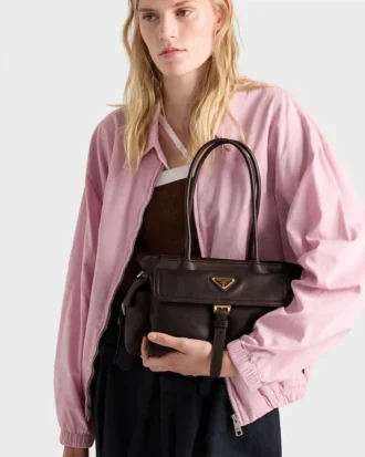 Τσάντα Tote Prada Explore Medium από δέρμα Nappa