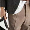 Τζιν με πέντε τσέπες και πλυμένη εμφάνιση Τζιν με πέντε τσέπες και πλυμένη εμφάνιση